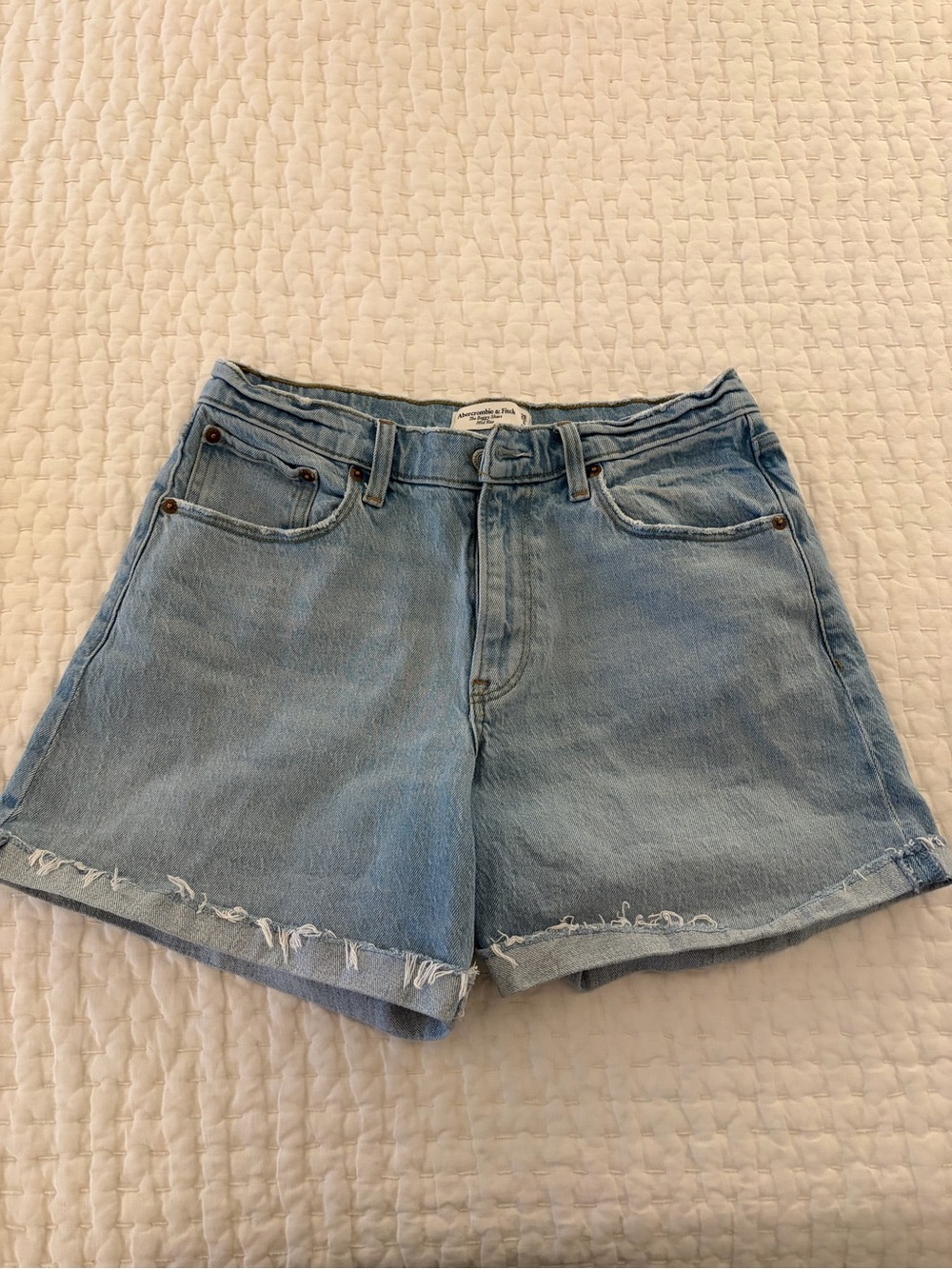 EUC Abercrombie & Fitch Light Blue Denim Women's Baggy Mid Rise Cutoff Shorts